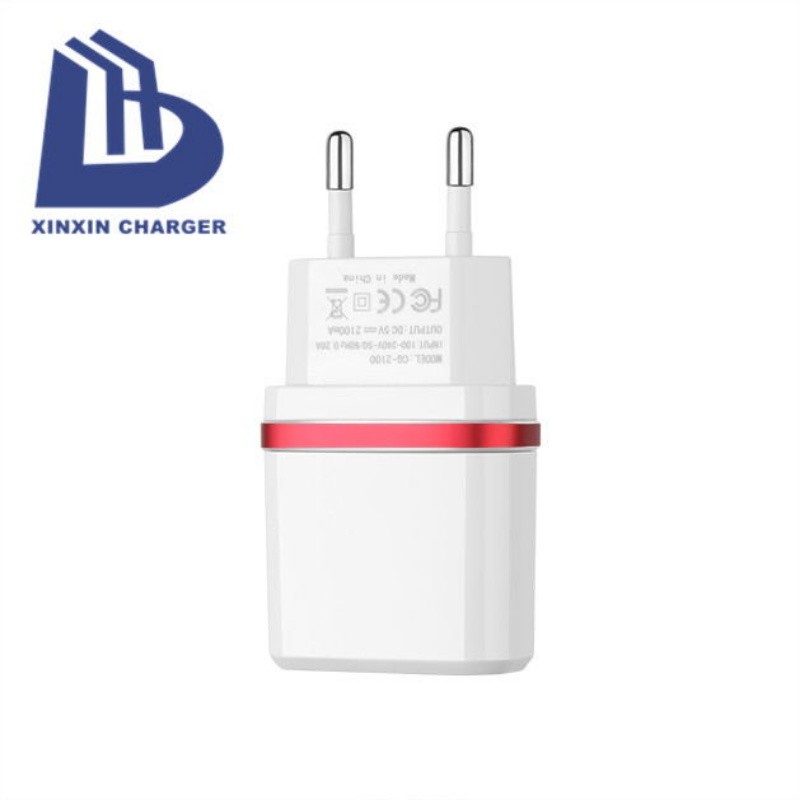 Luchtaire taistil charger iniompartha Super Fast Wall Pd Charger 2.1A 2